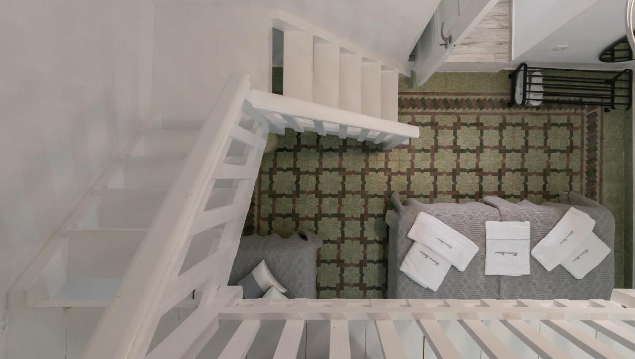 Uncle'S House Luxury Suites Adamantas  Esterno foto